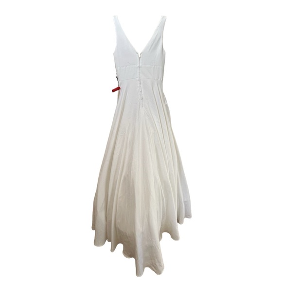 NWT Ieena for Mac Duggal Classic Sleeveless A Line Ball Gown in White Sz. 2 - Picture 4 of 9